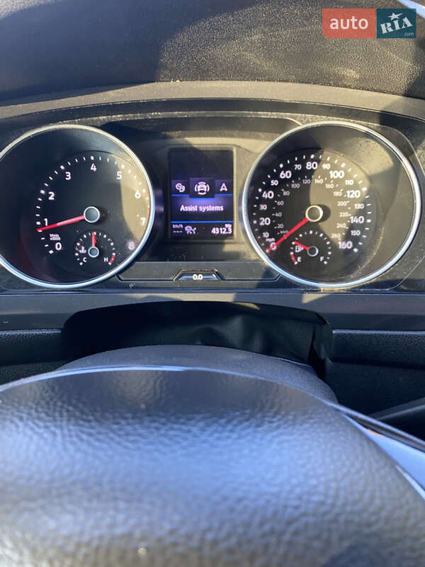 Внедорожник / Кроссовер Volkswagen Tiguan 2021 в Умани