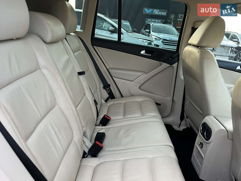 Внедорожник / Кроссовер Volkswagen Tiguan 2015 в Львове фото 22 Внедорожник / Кроссовер Volkswagen Tiguan 2015 в Львове