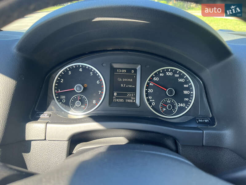 Внедорожник / Кроссовер Volkswagen Tiguan 2013 в Харькове
