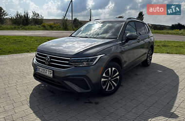 Позашляховик / Кросовер Volkswagen Tiguan 2024 в Львові