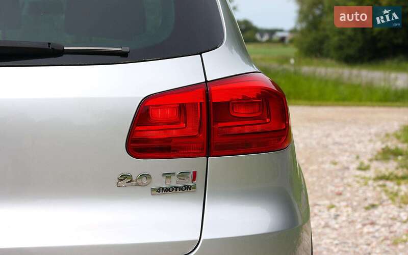 Внедорожник / Кроссовер Volkswagen Tiguan 2015 в Львове