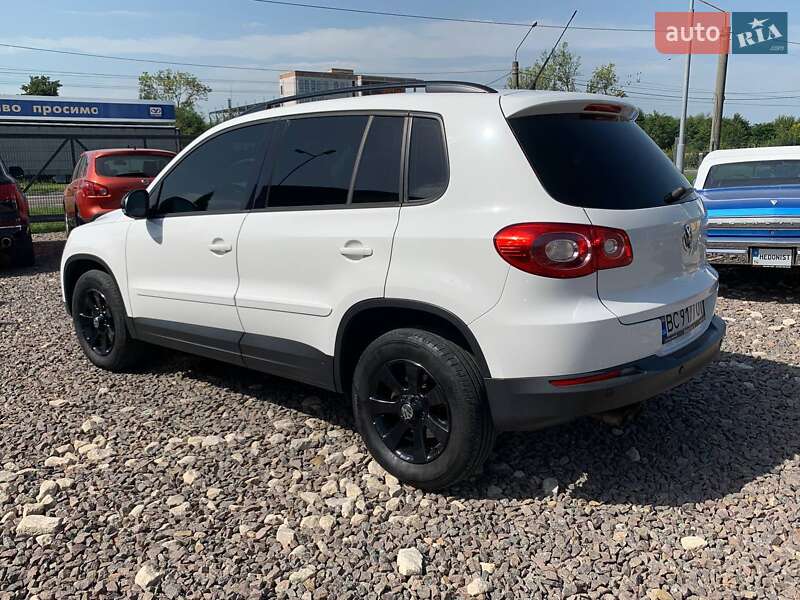 Внедорожник / Кроссовер Volkswagen Tiguan 2008 в Львове