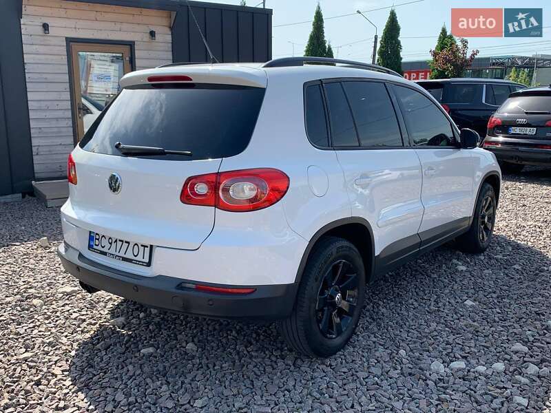 Внедорожник / Кроссовер Volkswagen Tiguan 2008 в Львове