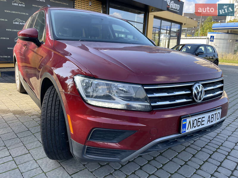 Внедорожник / Кроссовер Volkswagen Tiguan 2018 в Львове
