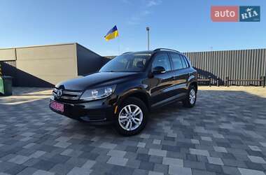 Внедорожник / Кроссовер Volkswagen Tiguan 2016 в Полтаве