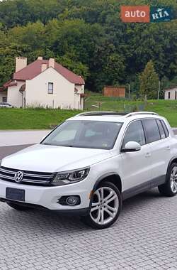 Позашляховик / Кросовер Volkswagen Tiguan 2016 в Львові