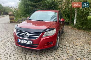 Внедорожник / Кроссовер Volkswagen Tiguan 2010 в Ивано-Франковске