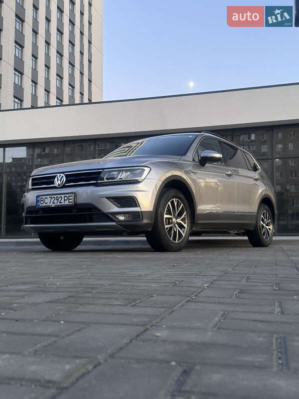 Внедорожник / Кроссовер Volkswagen Tiguan 2019 в Днепре фото 21 Внедорожник / Кроссовер Volkswagen Tiguan 2019 в Днепре