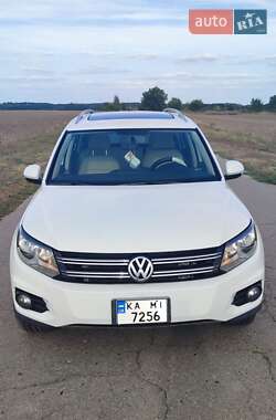 Внедорожник / Кроссовер Volkswagen Tiguan 2012 в Лубнах