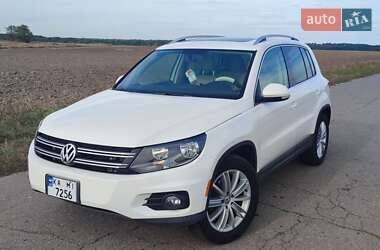 Внедорожник / Кроссовер Volkswagen Tiguan 2012 в Лубнах