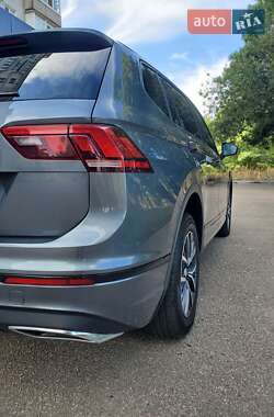 Внедорожник / Кроссовер Volkswagen Tiguan 2021 в Кропивницком