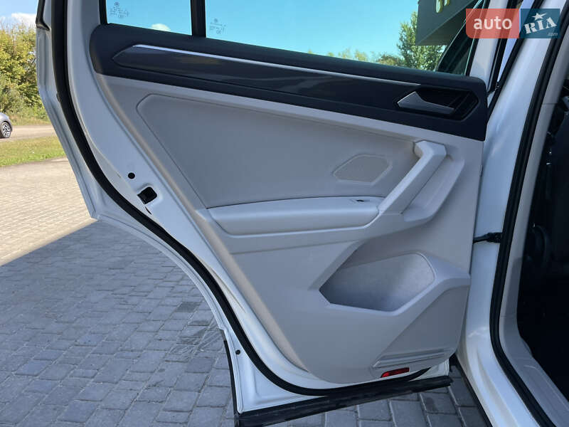 Позашляховик / Кросовер Volkswagen Tiguan 2019 в Бердичеві