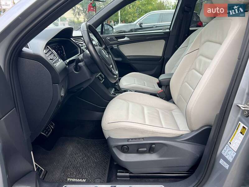 Внедорожник / Кроссовер Volkswagen Tiguan 2019 в Ивано-Франковске