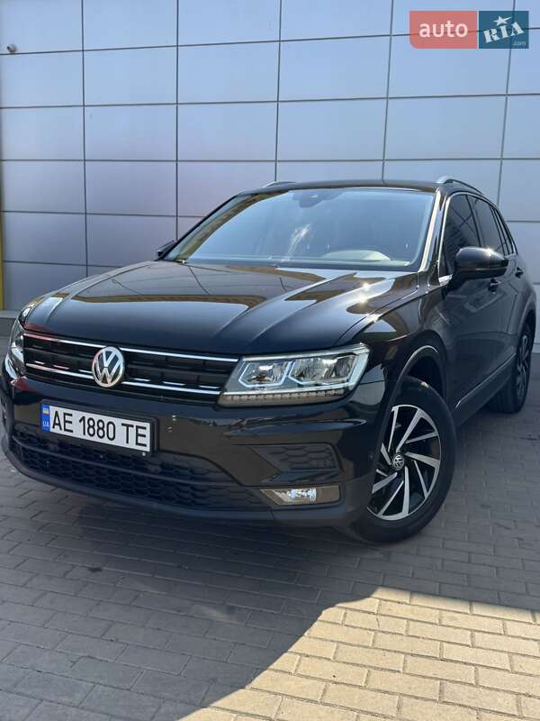 Внедорожник / Кроссовер Volkswagen Tiguan 2018 в Днепре