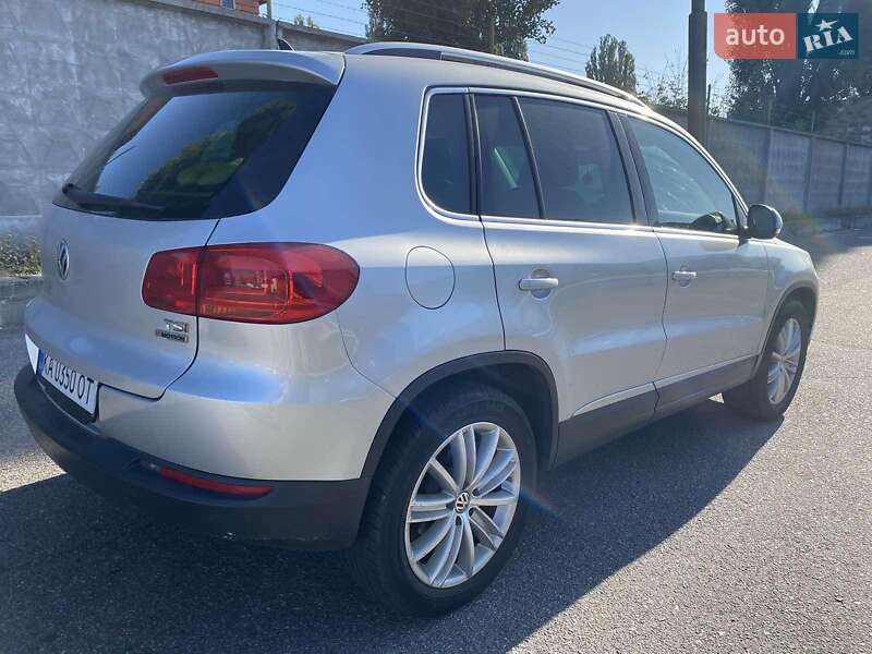Внедорожник / Кроссовер Volkswagen Tiguan 2016 в Киеве фото 4 Внедорожник / Кроссовер Volkswagen Tiguan 2016 в Киеве