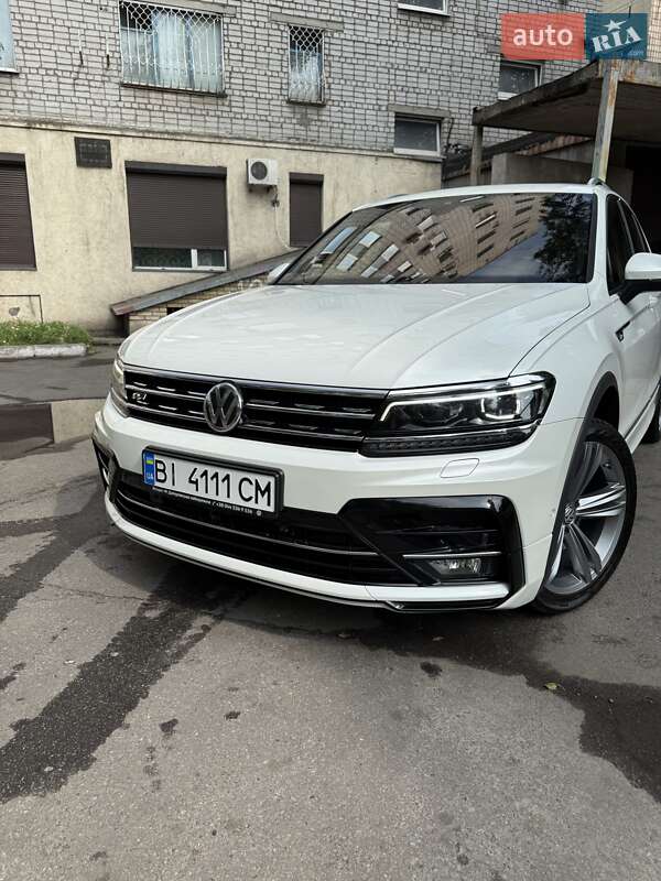 Внедорожник / Кроссовер Volkswagen Tiguan 2018 в Горишних Плавнях