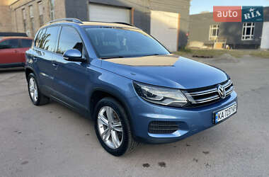 Внедорожник / Кроссовер Volkswagen Tiguan 2012 в Киеве