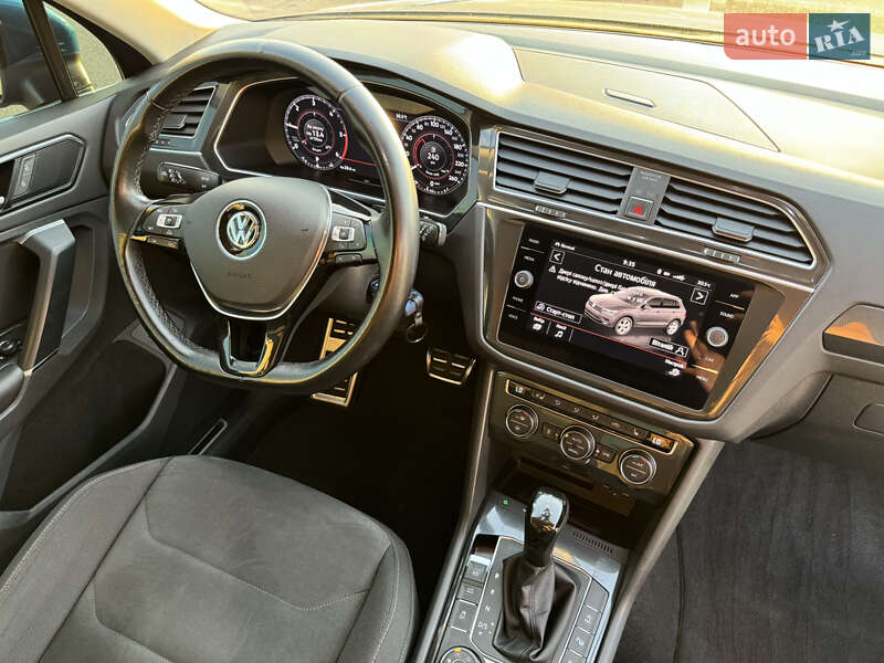 Внедорожник / Кроссовер Volkswagen Tiguan 2017 в Луцке
