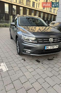Позашляховик / Кросовер Volkswagen Tiguan 2019 в Стрию