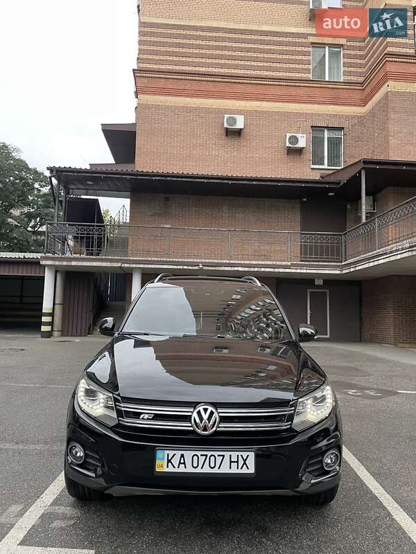 Внедорожник / Кроссовер Volkswagen Tiguan 2014 в Киеве