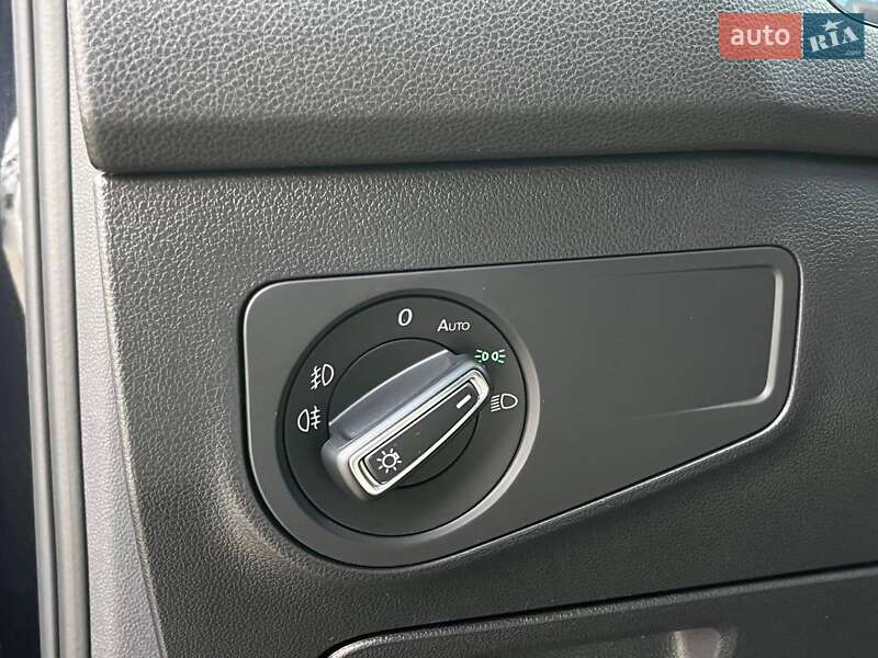 Внедорожник / Кроссовер Volkswagen Tiguan 2020 в Львове