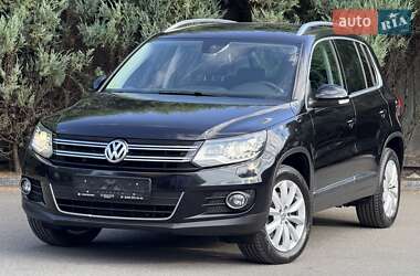 Внедорожник / Кроссовер Volkswagen Tiguan 2014 в Киеве
