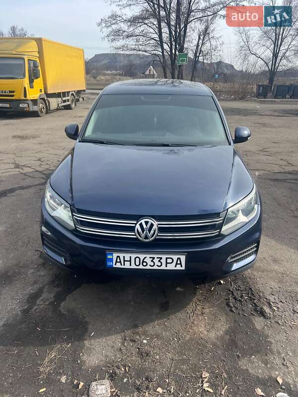 Внедорожник / Кроссовер Volkswagen Tiguan 2012 в Днепре