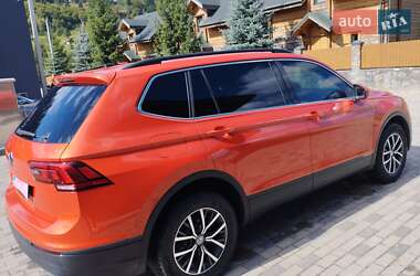 Внедорожник / Кроссовер Volkswagen Tiguan 2019 в Сколе
