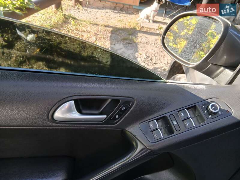 Внедорожник / Кроссовер Volkswagen Tiguan 2014 в Павлограде фото 41 Внедорожник / Кроссовер Volkswagen Tiguan 2014 в Павлограде