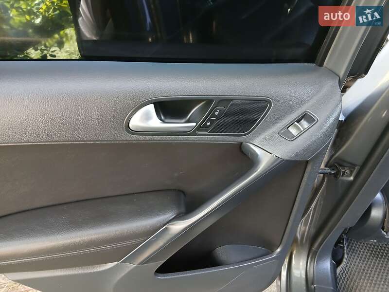 Внедорожник / Кроссовер Volkswagen Tiguan 2014 в Павлограде фото 70 Внедорожник / Кроссовер Volkswagen Tiguan 2014 в Павлограде