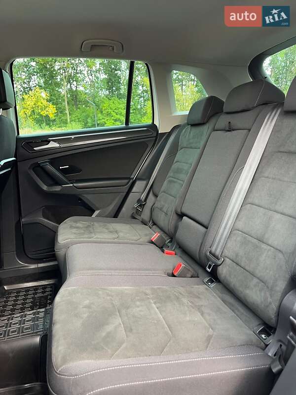 Позашляховик / Кросовер Volkswagen Tiguan 2016 в Луцьку