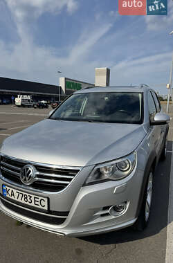Внедорожник / Кроссовер Volkswagen Tiguan 2007 в Киеве