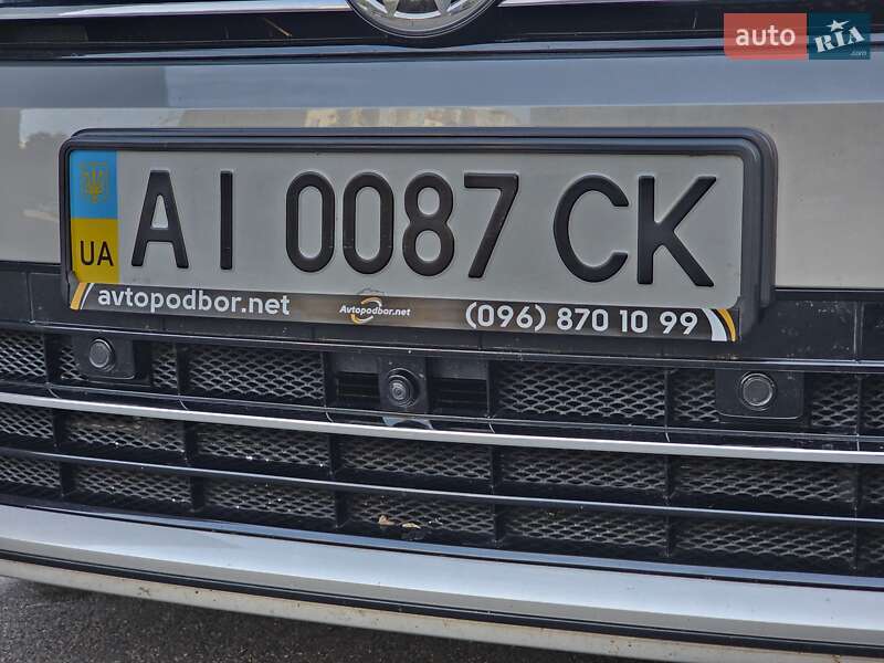 Внедорожник / Кроссовер Volkswagen Tiguan 2020 в Киеве