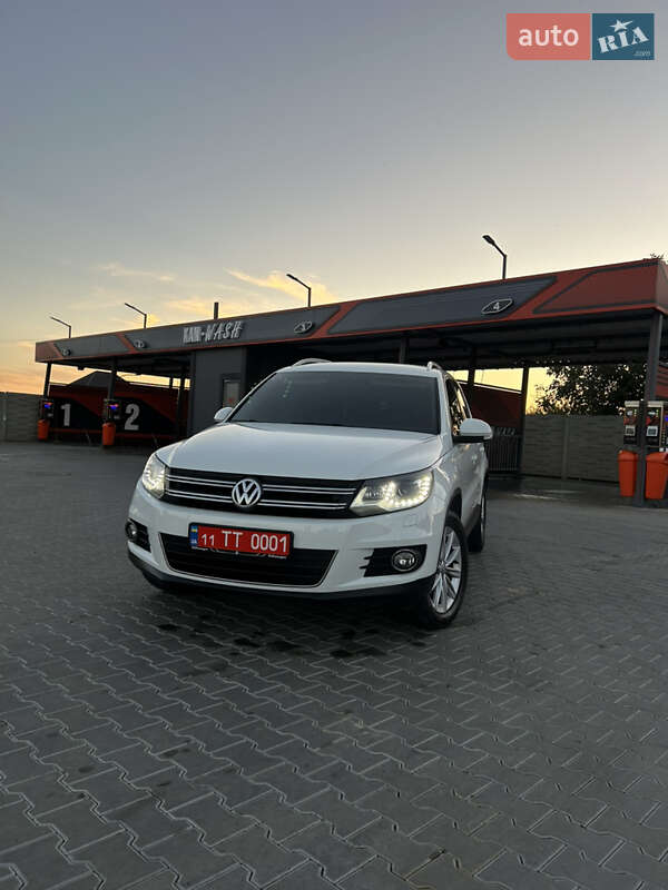 Volkswagen Tiguan 2015