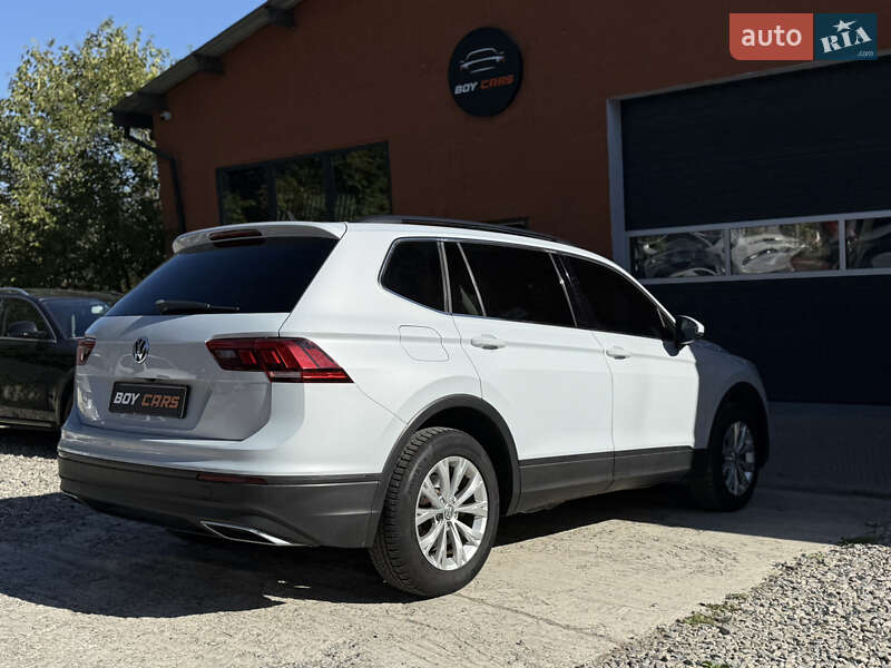 Внедорожник / Кроссовер Volkswagen Tiguan 2018 в Ивано-Франковске