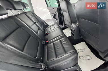 Внедорожник / Кроссовер Volkswagen Tiguan 2011 в 