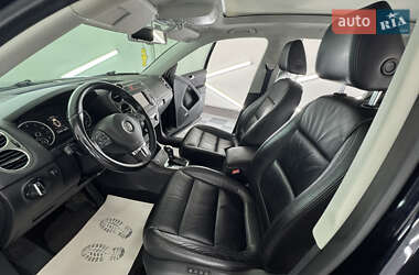 Внедорожник / Кроссовер Volkswagen Tiguan 2011 в 