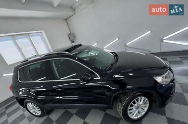 Внедорожник / Кроссовер Volkswagen Tiguan 2011 в 