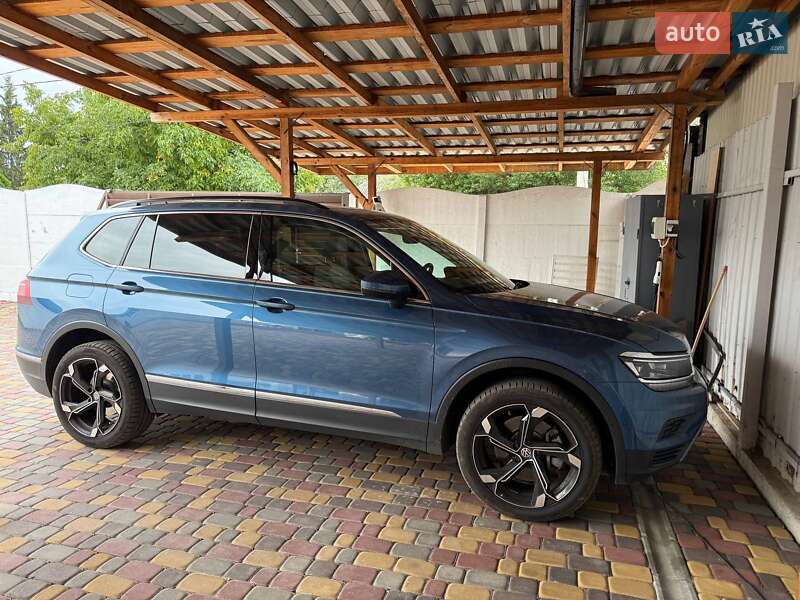 Внедорожник / Кроссовер Volkswagen Tiguan 2019 в Харькове фото 2 Внедорожник / Кроссовер Volkswagen Tiguan 2019 в Харькове