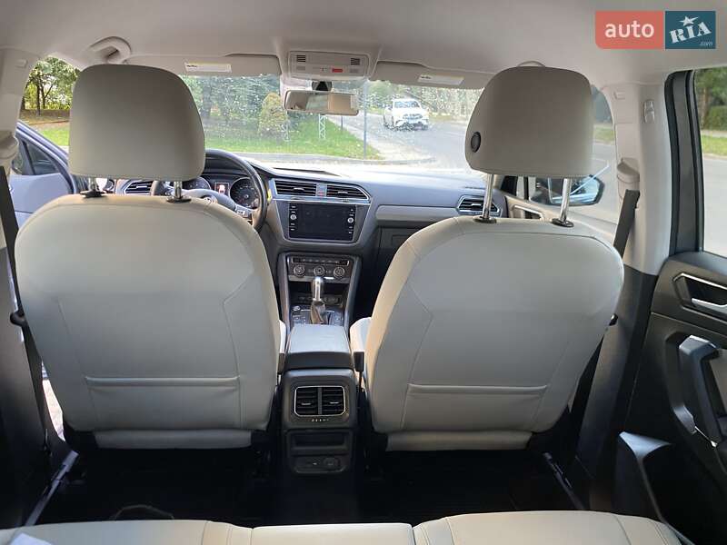 Внедорожник / Кроссовер Volkswagen Tiguan 2018 в Луцке