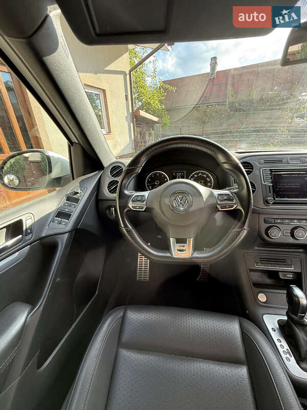 Внедорожник / Кроссовер Volkswagen Tiguan 2015 в Стрые