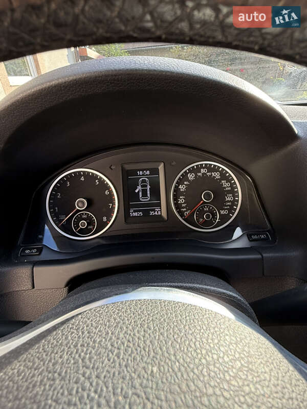 Внедорожник / Кроссовер Volkswagen Tiguan 2015 в Стрые