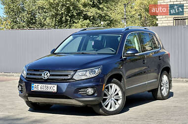 Позашляховик / Кросовер Volkswagen Tiguan 2016 в Дніпрі