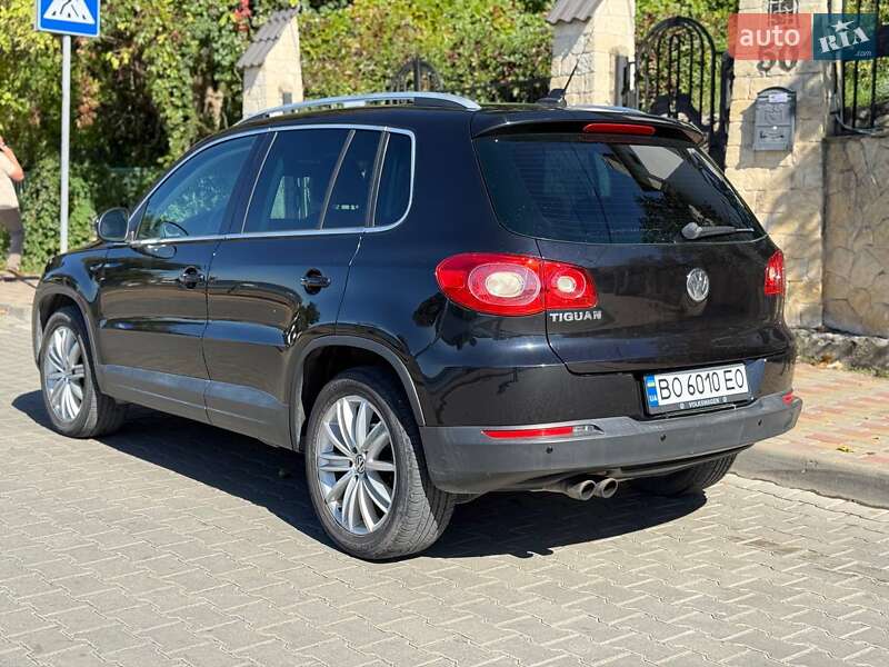 Позашляховик / Кросовер Volkswagen Tiguan 2011 в Тернополі фото 2 Позашляховик / Кросовер Volkswagen Tiguan 2011 в Тернополі