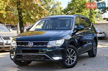 Позашляховик / Кросовер Volkswagen Tiguan 2018 в Дніпрі