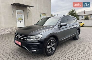 Позашляховик / Кросовер Volkswagen Tiguan 2018 в Луцьку