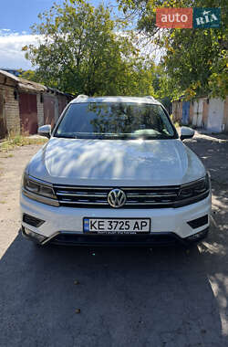 Позашляховик / Кросовер Volkswagen Tiguan 2019 в Дніпрі