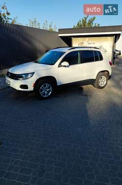 Позашляховик / Кросовер Volkswagen Tiguan 2016 в Вінниці