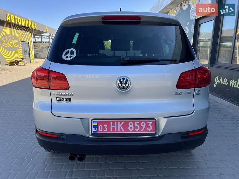 Внедорожник / Кроссовер Volkswagen Tiguan 2012 в Киеве