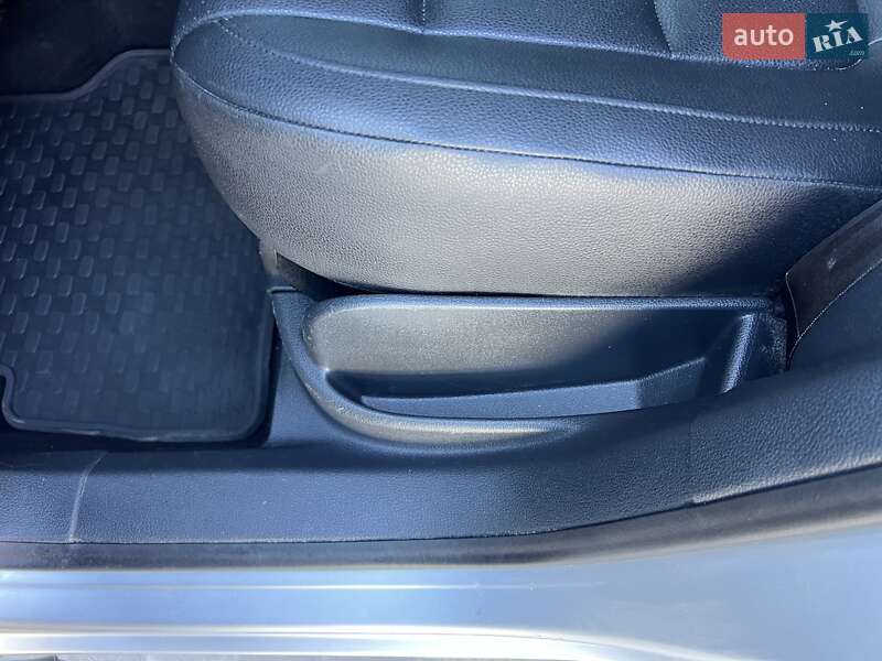 Внедорожник / Кроссовер Volkswagen Tiguan 2012 в Киеве